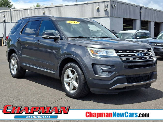 2017 Ford Explorer XLT 4WD photo