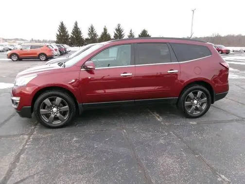 2017 Chevrolet Traverse LT FWD photo