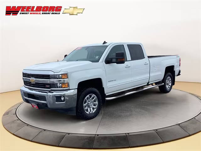 2017 Chevrolet Silverado 2500HD LT 4WD photo