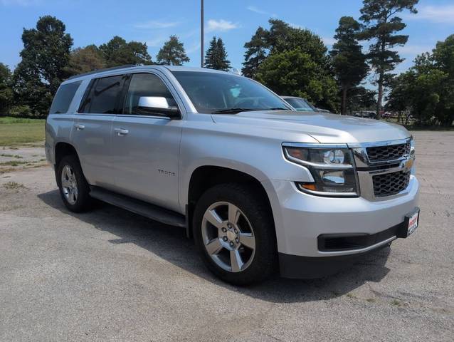 2017 Chevrolet Tahoe LT 4WD photo