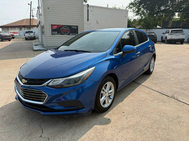 2017 Chevrolet Cruze LT FWD photo