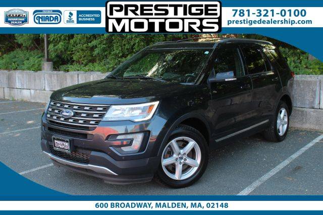 2017 Ford Explorer XLT 4WD photo