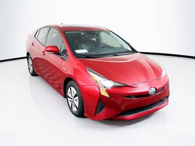 2017 Toyota Prius Four FWD photo