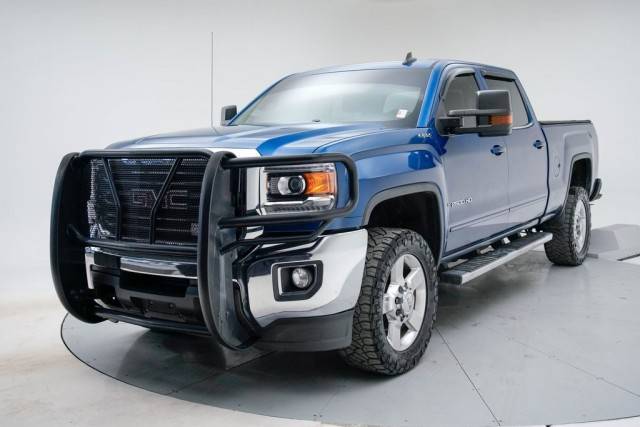2017 GMC Sierra 2500HD SLE 4WD photo