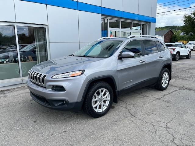 2017 Jeep Cherokee Latitude 4WD photo