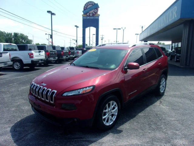 2017 Jeep Cherokee Latitude FWD photo