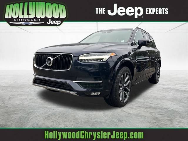 2017 Volvo XC90 Momentum AWD photo