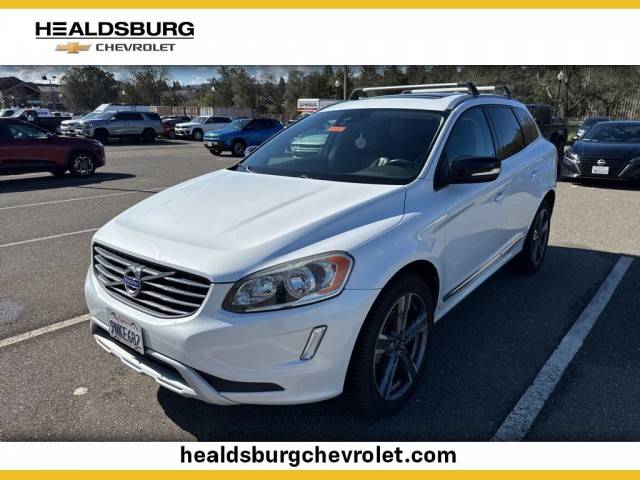 2017 Volvo XC60 Dynamic FWD photo