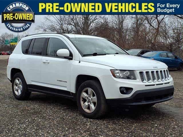 2017 Jeep Compass Latitude FWD photo