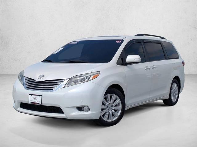2017 Toyota Sienna Limited Premium FWD photo