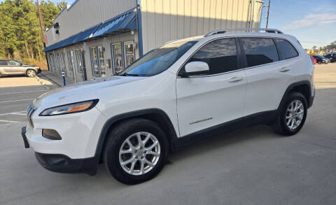 2017 Jeep Cherokee Latitude FWD photo