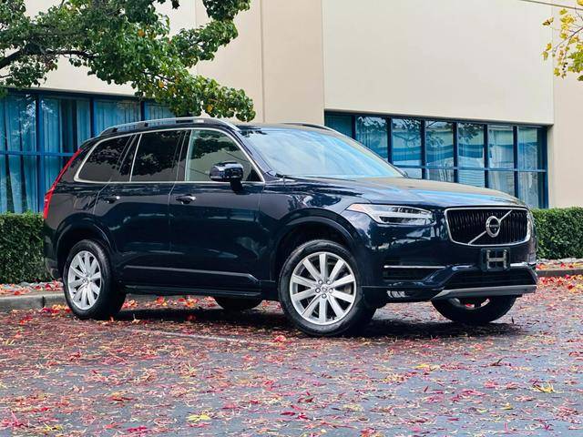 2017 Volvo XC90 Momentum FWD photo