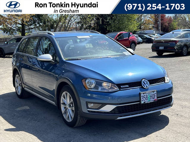 2017 Volkswagen Golf Alltrack SE AWD photo