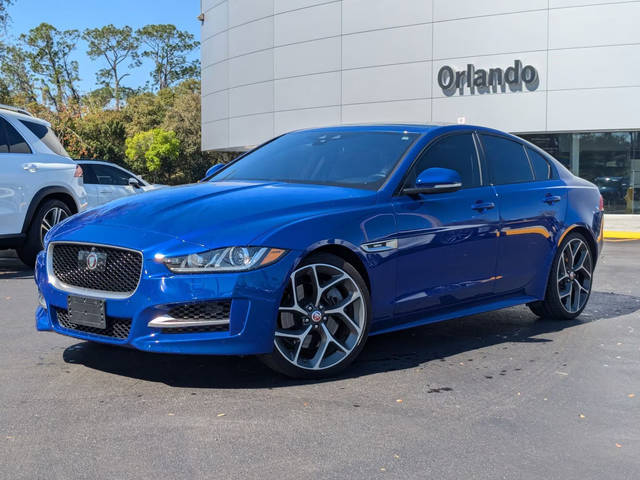 2017 Jaguar XE 35t R-Sport RWD photo