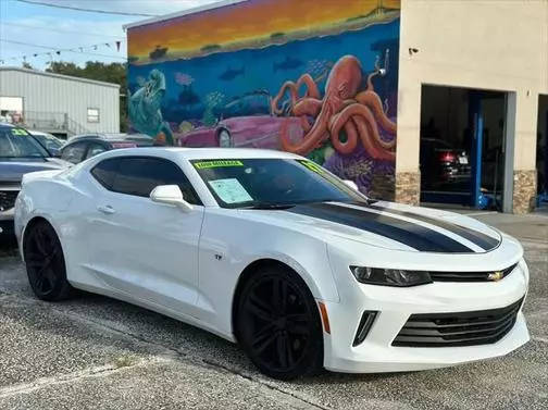 2017 Chevrolet Camaro 2LT RWD photo