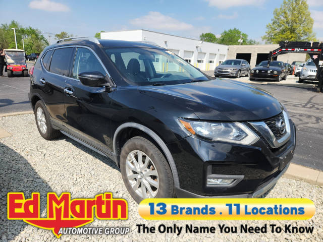 2017 Nissan Rogue SV AWD photo