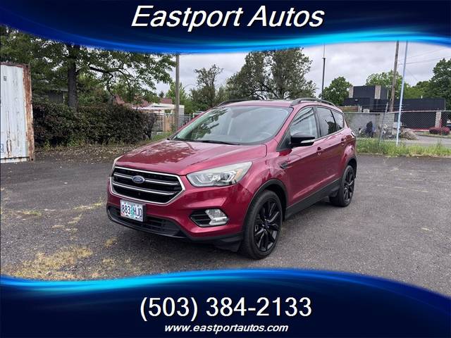 2017 Ford Escape Titanium 4WD photo