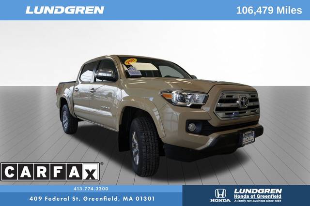 2017 Toyota Tacoma SR5 4WD photo