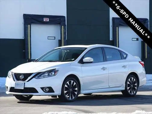 2017 Nissan Sentra SR Turbo FWD photo