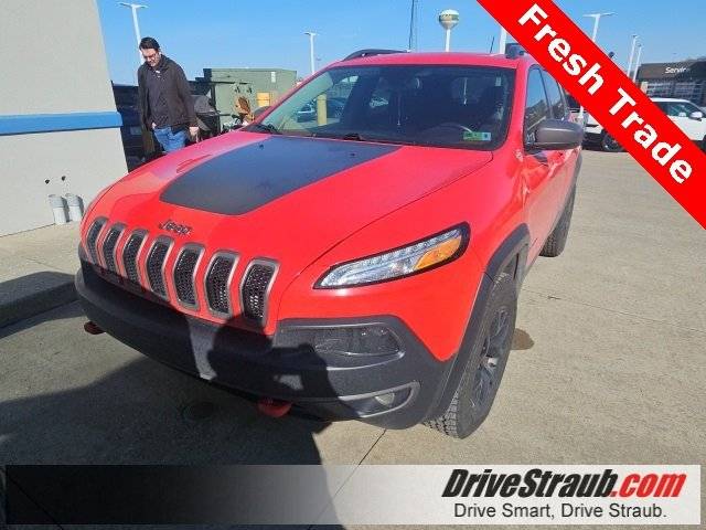 2017 Jeep Cherokee Trailhawk 4WD photo