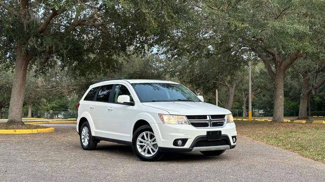 2015 Dodge Journey SXT FWD photo