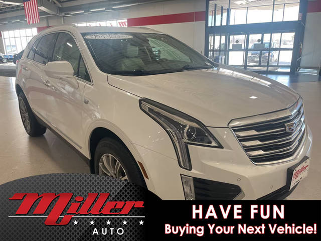 2017 Cadillac XT5 Luxury FWD FWD photo