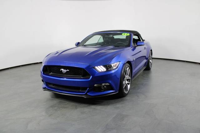 2017 Ford Mustang GT Premium RWD photo