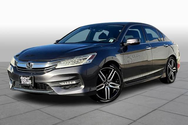 2017 Honda Accord Touring FWD photo