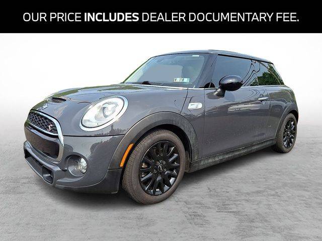 2017 MINI Hardtop 2 Door Cooper S FWD photo