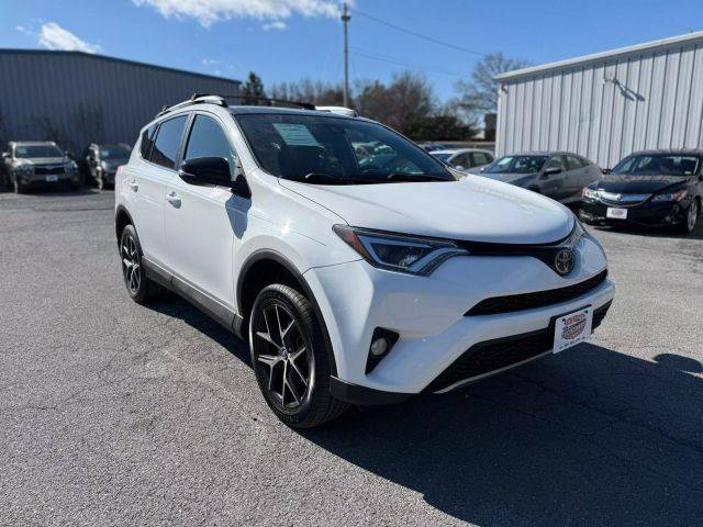 2017 Toyota RAV4 SE AWD photo