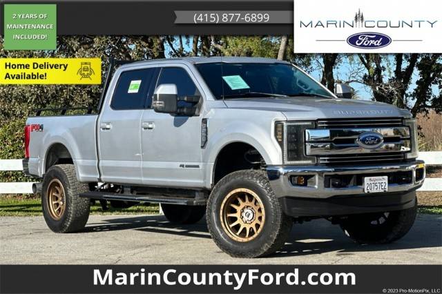 2017 Ford F-250 Super Duty Lariat 4WD photo