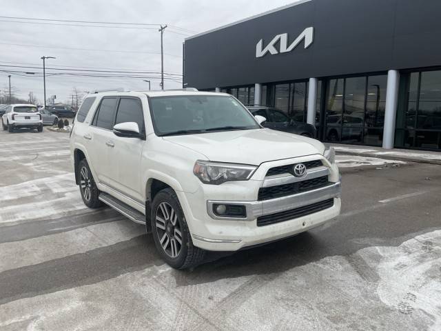 2016 Toyota 4Runner Limited 4WD photo
