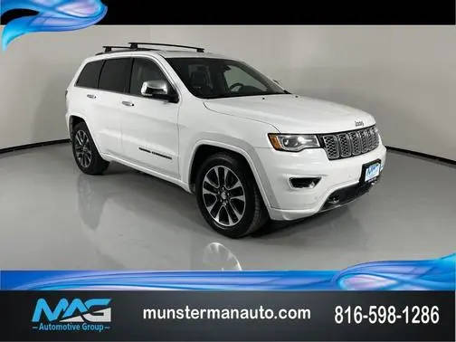 2017 Jeep Grand Cherokee Overland 4WD photo