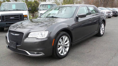 2016 Chrysler 300 Limited AWD photo