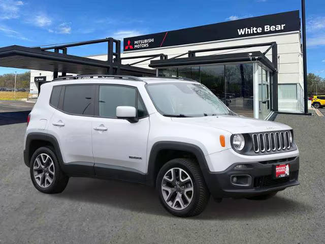 2017 Jeep Renegade Latitude 4WD photo