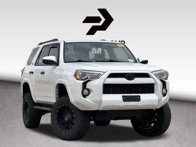 2016 Toyota 4Runner SR5 4WD photo