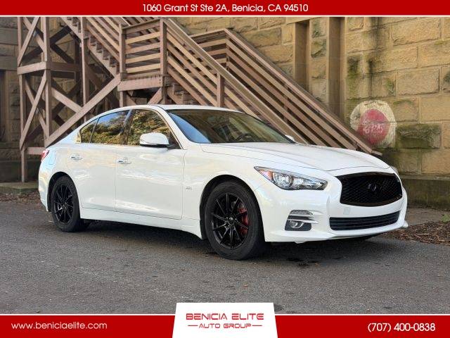 2017 Infiniti Q50 2.0t Premium RWD photo