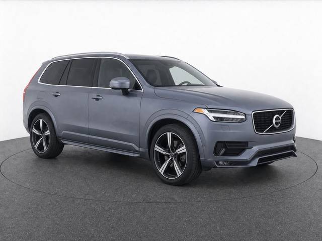 2017 Volvo XC90 R-Design AWD photo