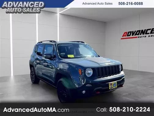 2017 Jeep Renegade Deserthawk 4WD photo