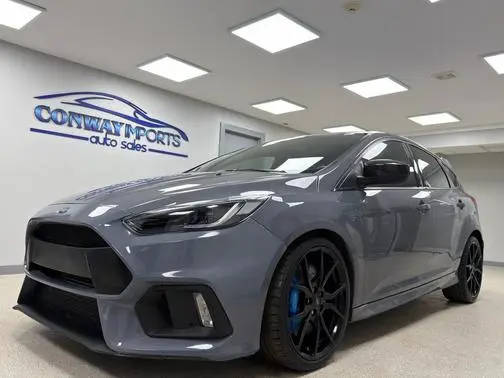 2016 Ford Focus RS AWD photo