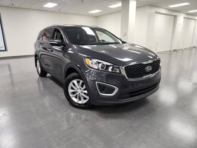 2017 Kia Sorento LX FWD photo