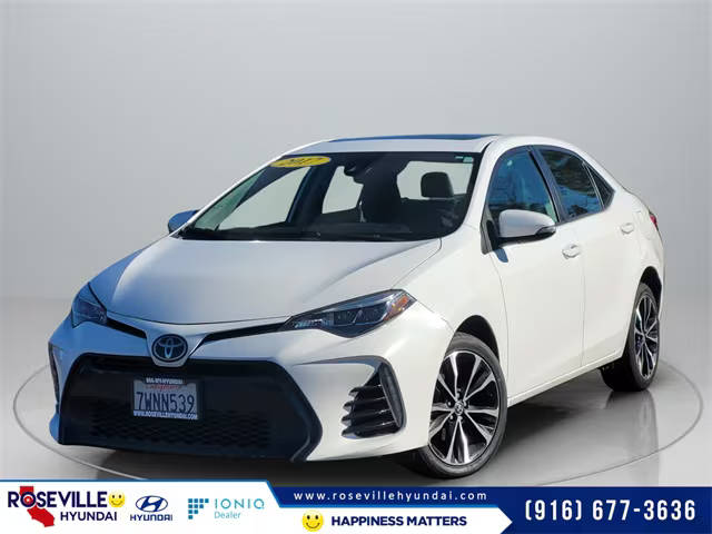 2017 Toyota Corolla XSE FWD photo