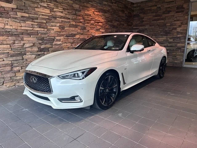 2017 Infiniti Q60 3.0t Premium AWD photo