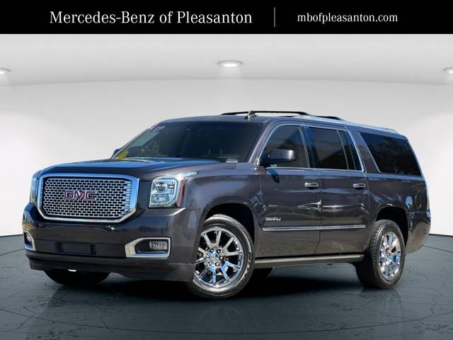 2017 GMC Yukon XL Denali 4WD photo