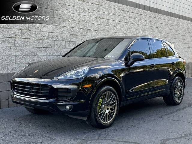 2017 Porsche Cayenne S E-Hybrid Platinum Edition AWD photo