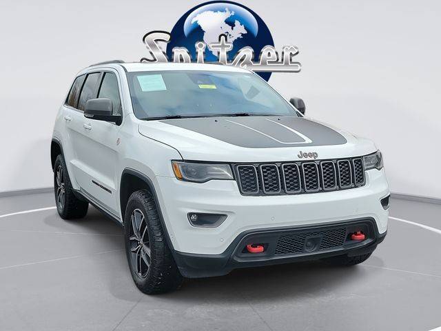 2017 Jeep Grand Cherokee Trailhawk 4WD photo