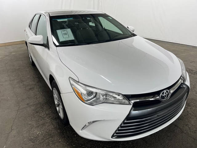 2017 Toyota Camry LE FWD photo