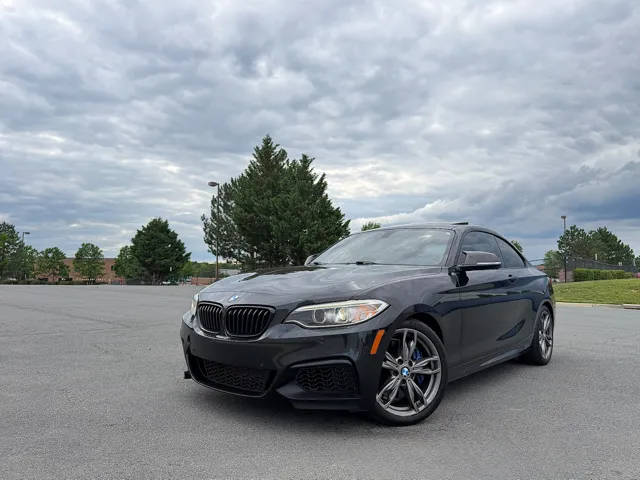 2015 BMW 2 Series M235i RWD photo