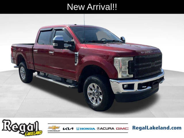 2017 Ford F-250 Super Duty XLT 4WD photo