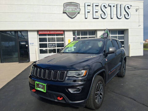 2017 Jeep Grand Cherokee Trailhawk 4WD photo